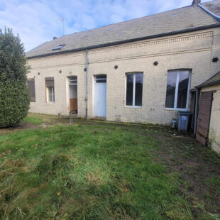 Maison semi individuelle à rénover