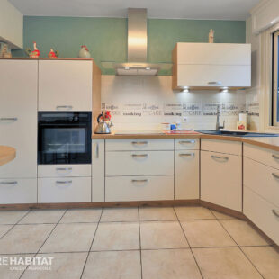 Maison Neuvireuil 7 pièce(s) 120 m2  Sous offre 
