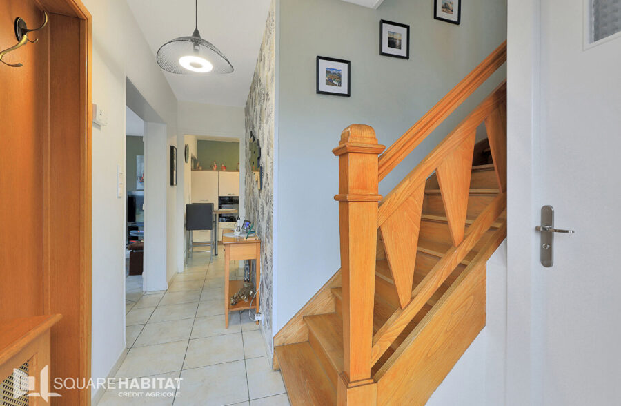 Maison Neuvireuil 7 pièce(s) 120 m2  Sous offre 