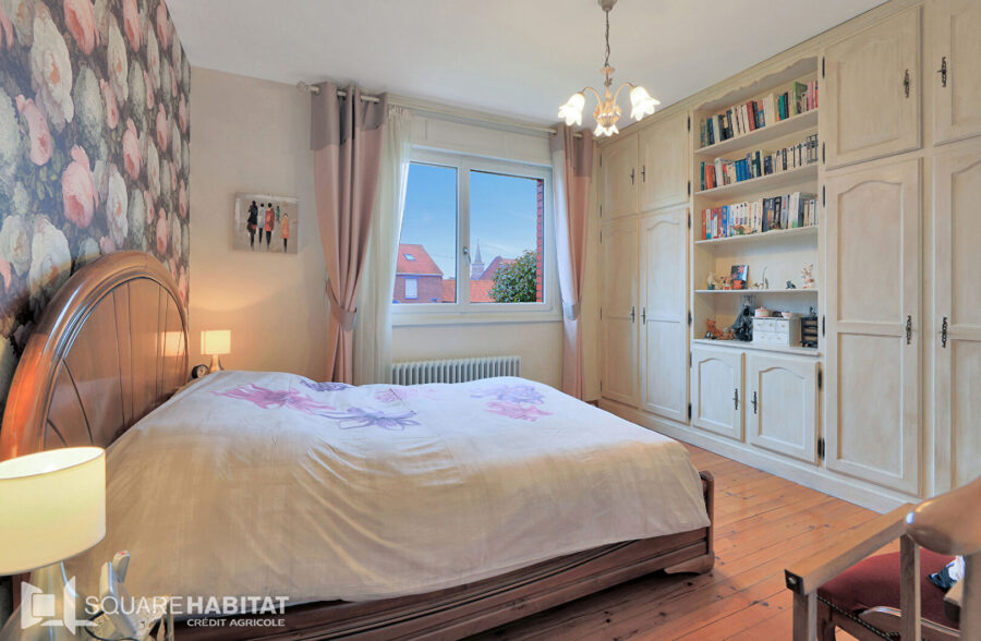 Maison Neuvireuil 7 pièce(s) 120 m2  Sous offre 