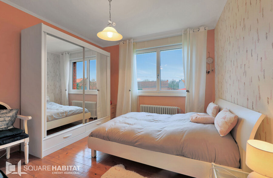 Maison Neuvireuil 7 pièce(s) 120 m2  Sous offre 