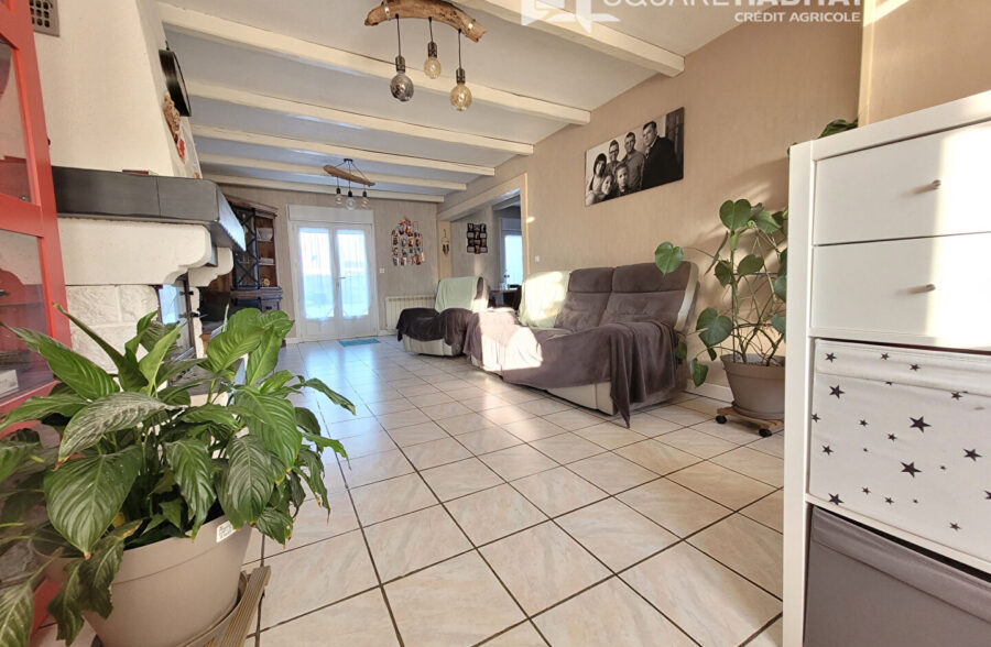 Maison 4 Chambres + Sous sol <small> Sous compromis </small>