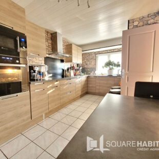 Maison 4 Chambres + Sous sol <small> Sous compromis </small>