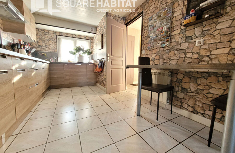 Maison 4 Chambres + Sous sol <small> Sous compromis </small>