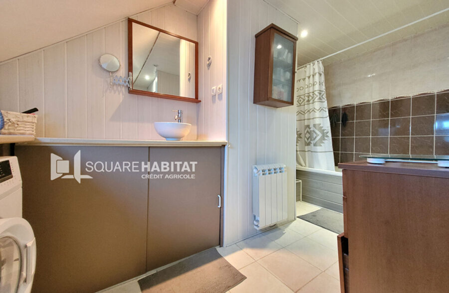 Maison 4 Chambres + Sous sol <small> Sous compromis </small>