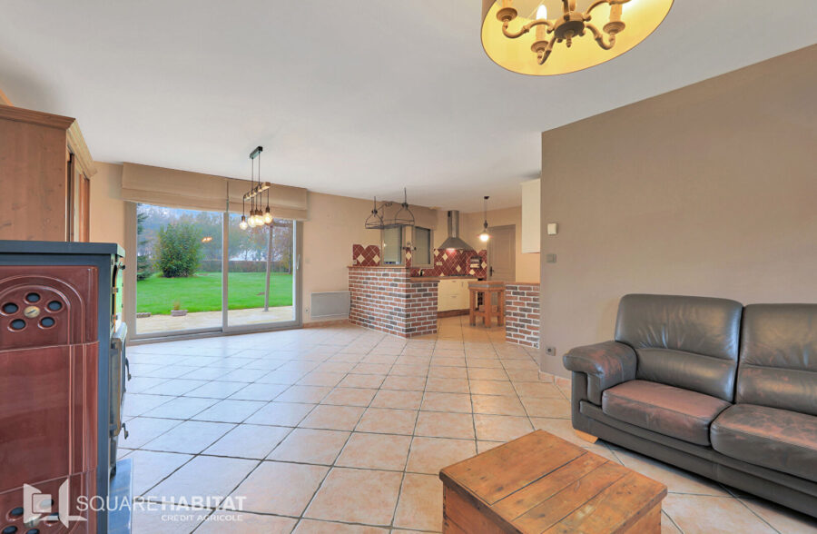 Semi plain pied 4 chambres jardin garage  Sous compromis 