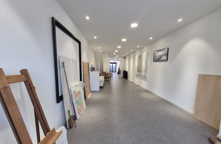 Immeuble de 242 m² au coeur de la place : un lieu à fort potentiel pour votre activité ou votre investissement