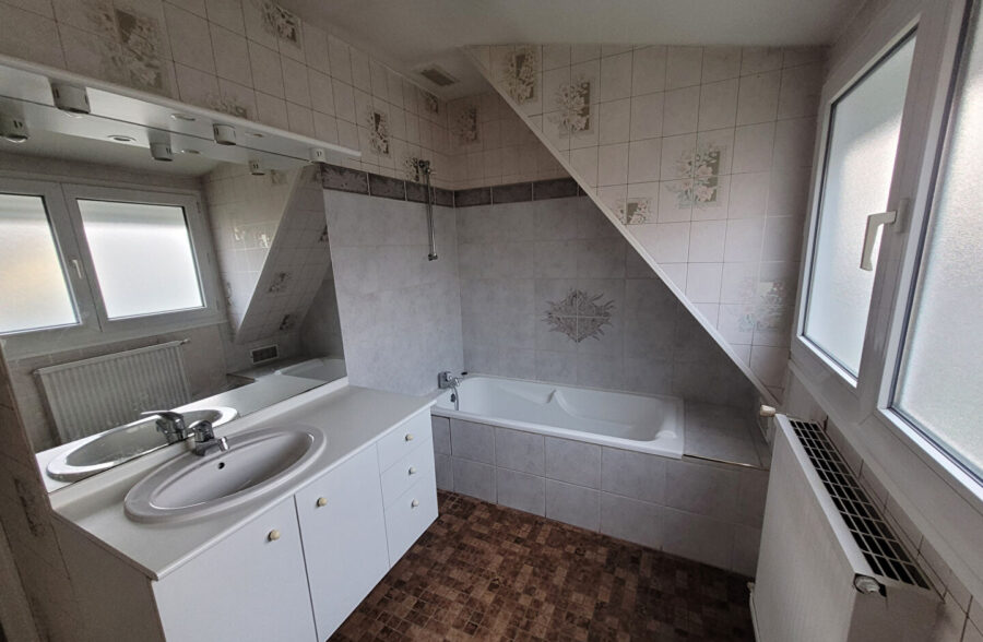 Maison 3 chambres sur Blendecques