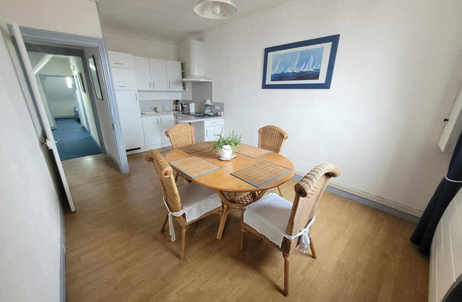 Découvrez cet ensemble de 6 appartements T3 au sein d’un immeuble historique !!