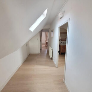 Découvrez cet ensemble de 6 appartements T3 au sein d’un immeuble historique !!