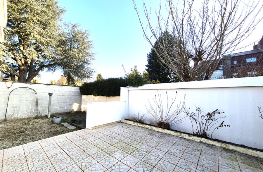 Maison Wattignies avec atelier et jardin