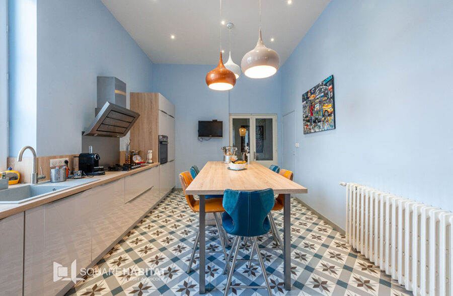 Maison Cambrai 10 pièce(s) 260 m2