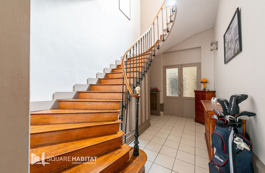 Maison Cambrai 10 pièce(s) 260 m2