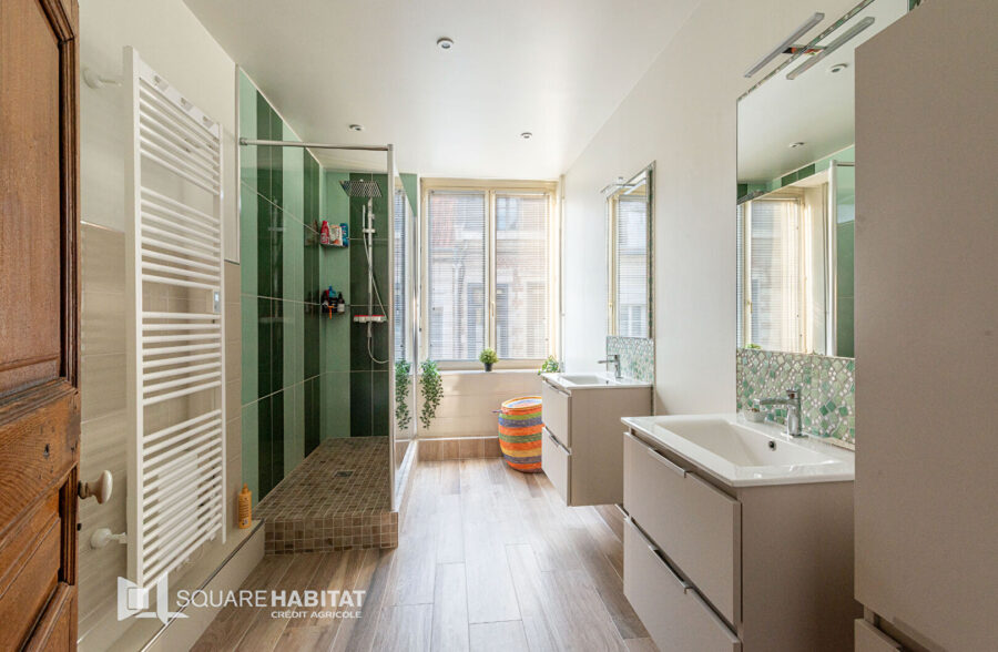Maison Cambrai 10 pièce(s) 260 m2