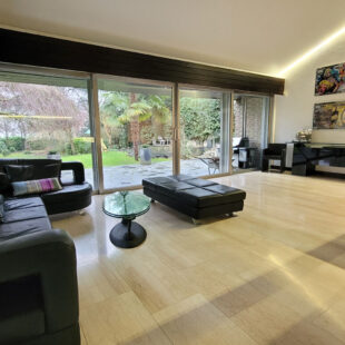 Maison Cambrai 15 pièce(s) 345 m2