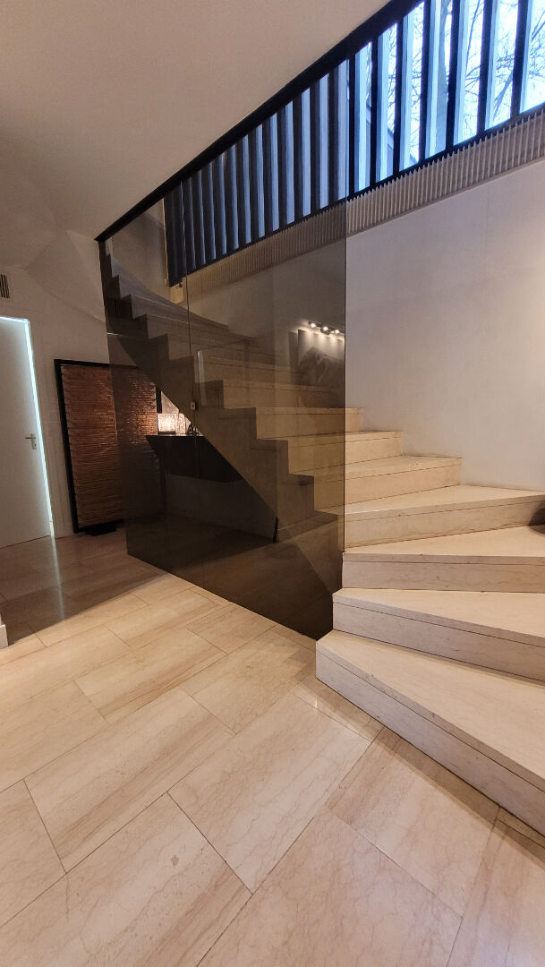 Maison Cambrai 15 pièce(s) 345 m2