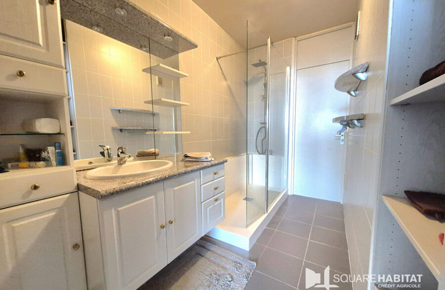 LILLE SAINT-MAUR – APPARTEMENT TYPE 4 AVEC CAVE, BALCON ET GARAGE