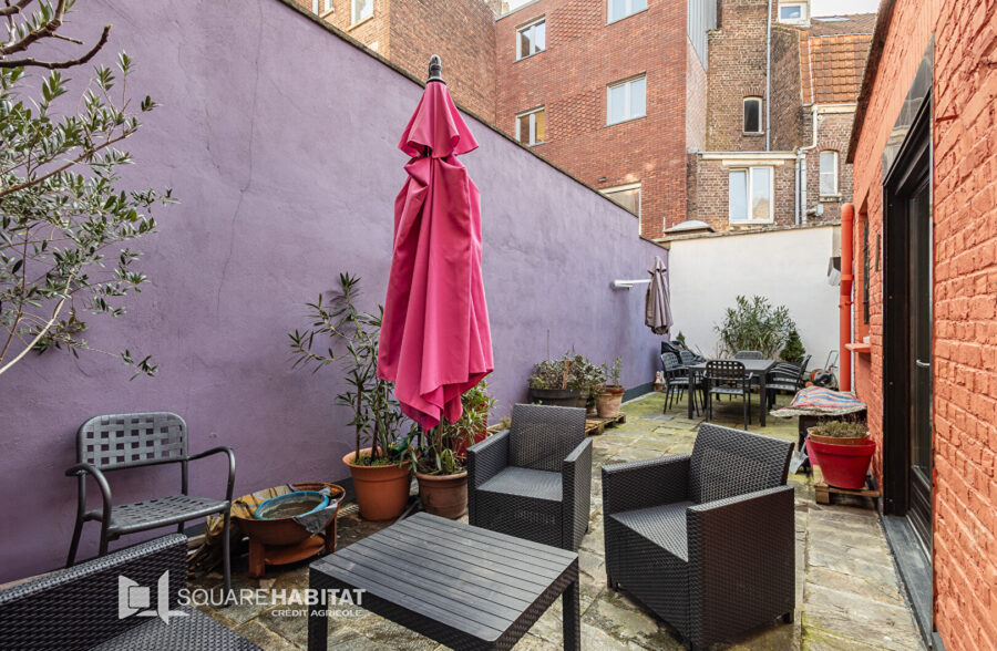 Maison de Charme avec Extérieur à Vendre – Parc JB Lebas