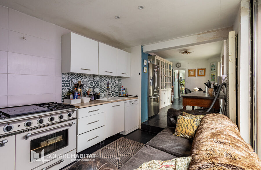 Maison de Charme avec Extérieur à Vendre – Parc JB Lebas