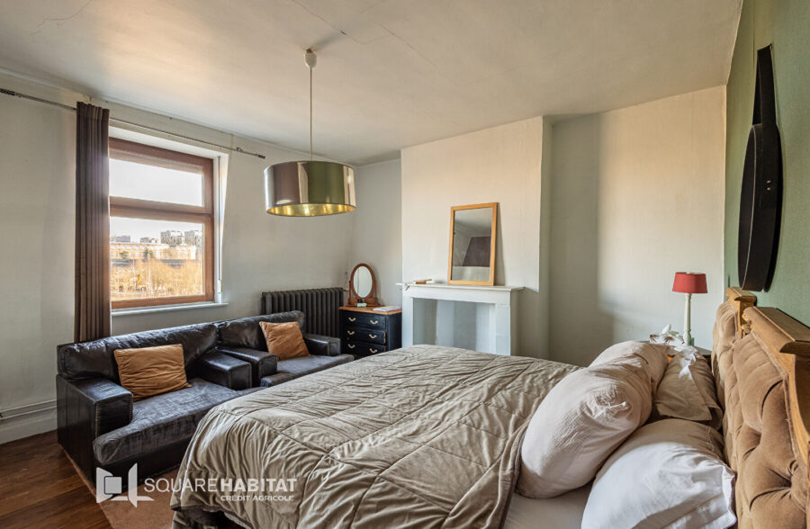 Maison de Charme avec Extérieur à Vendre – Parc JB Lebas