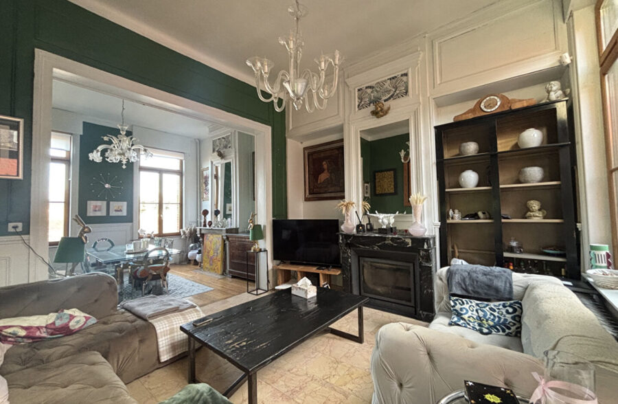 Maison de Charme avec Extérieur à Vendre – Parc JB Lebas Maison de Charme avec Extérieur à Vendre – Parc JB Lebas