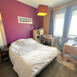 Maison de ville sans travaux avec jardin et véranda