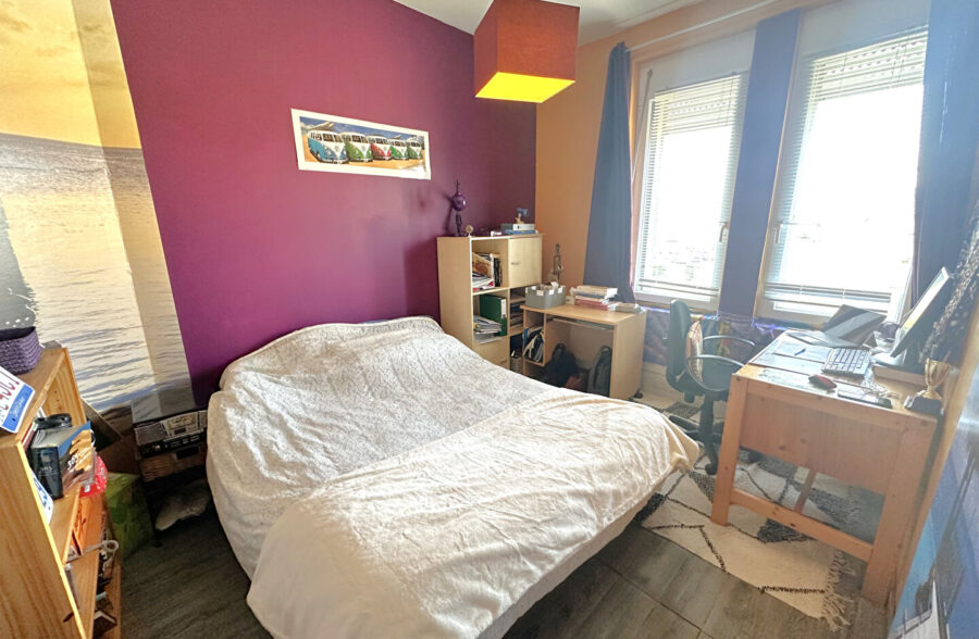 Maison de ville sans travaux avec jardin et véranda