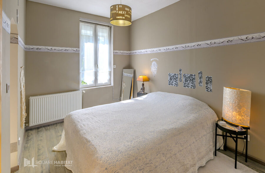 Maison de ville sans travaux avec jardin et véranda