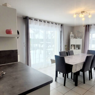 Pavillon individuel 5 chambres  Sous compromis 
