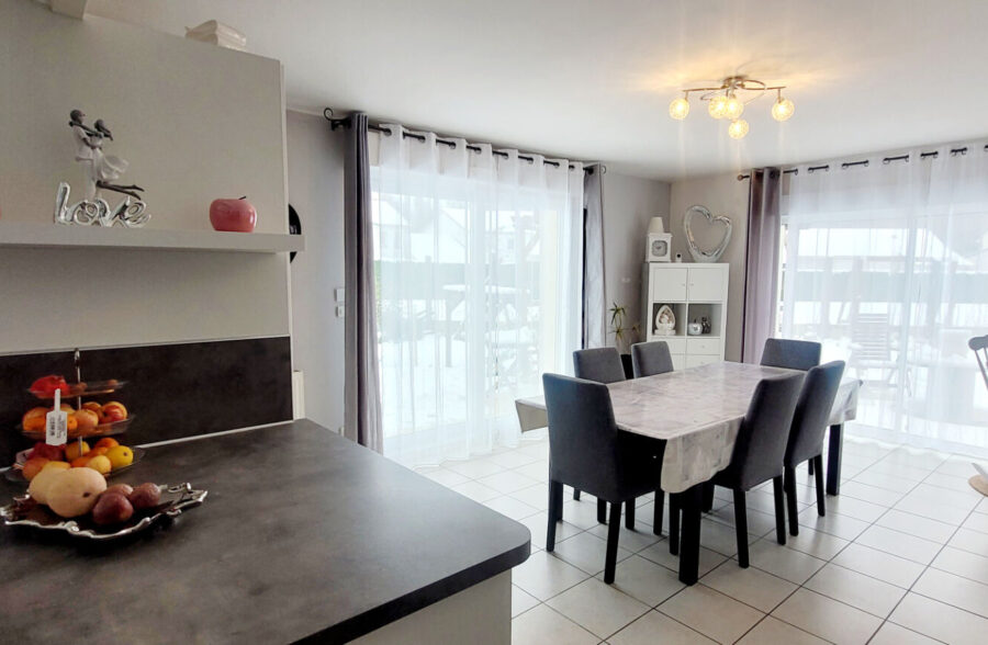 Pavillon individuel 5 chambres  Sous compromis 