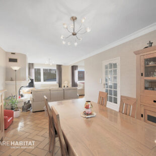 Pavillon individuel sur sous-sol, 4 chambres et jardin.