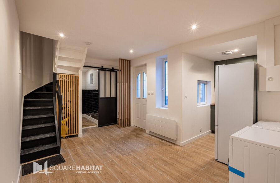 EXCLUSIVITE / LILLE MOULINS : TRIPLEX DE 47M² REFAIT A NEUF AVEC EXTERIEUR – IDEAL INVESTISSEMENT LOCATIF OU PREMIER ACHAT