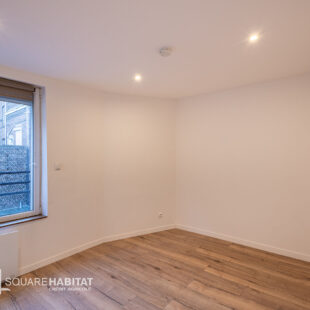 EXCLUSIVITE / LILLE MOULINS : TRIPLEX DE 47M² REFAIT A NEUF AVEC EXTERIEUR – IDEAL INVESTISSEMENT LOCATIF OU PREMIER ACHAT