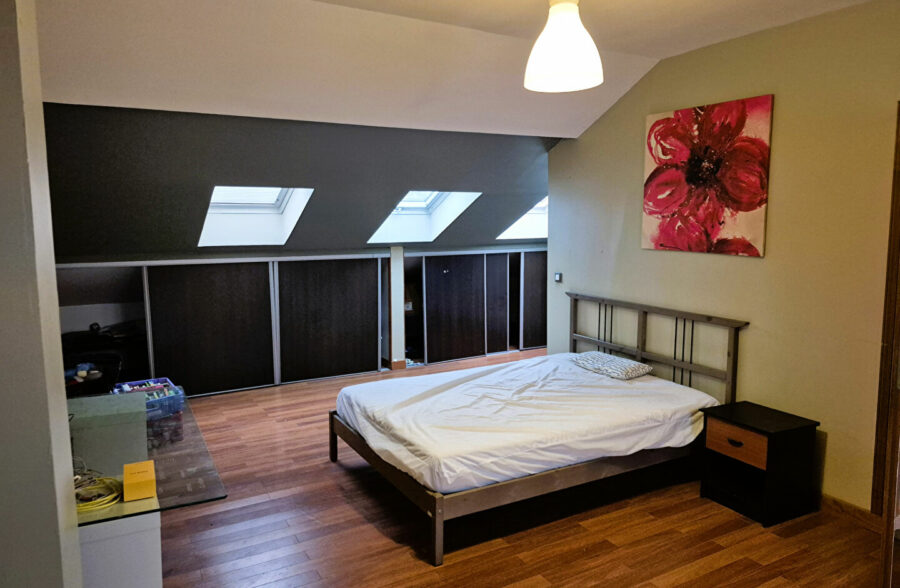 Maison avec volume et jardin / Garage