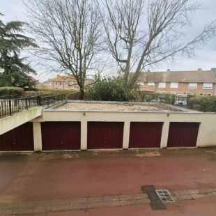 Appartement  Type 3  avec garage en rez- de -chaussée.
