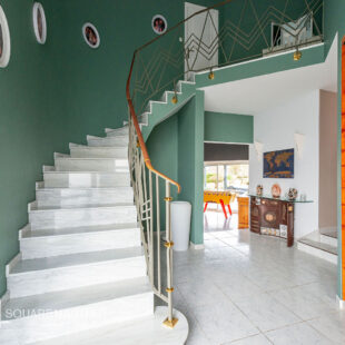 Maison individuelle sur 2752 m²  avec piscine