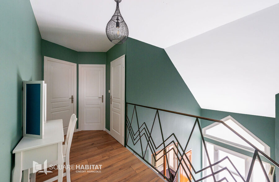 Maison individuelle sur 2752 m²  avec piscine