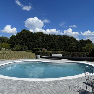Maison individuelle sur 2752 m²  avec piscine