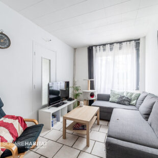 Maison trois chambres et extérieur  Sous compromis 