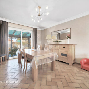 Pavillon individuel sur sous-sol, 4 chambres et jardin.