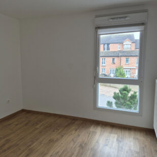 T2 de 42 m² en résidence de 2017 avec terrasse et parking