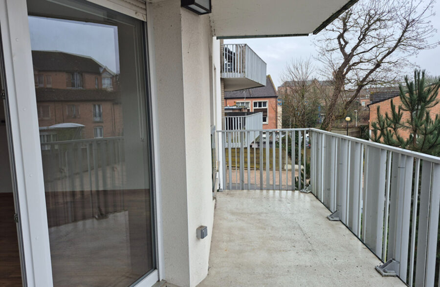 T2 de 42 m² en résidence de 2017 avec terrasse et parking