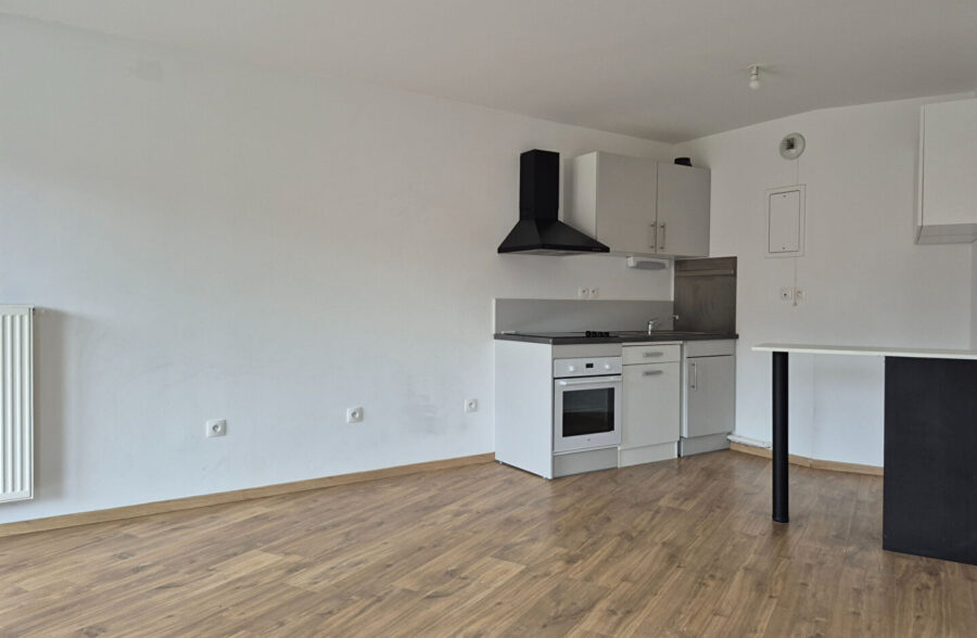 T2 de 42 m² en résidence de 2017 avec terrasse et parking