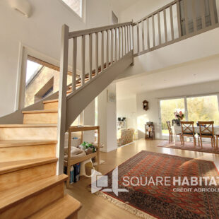 Maison d’architecte semi plain pied 4 Chambres  Sous compromis 