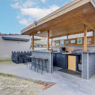 Maison Tourcoing 160M2 double entrée  idéal artisans et commerçants.