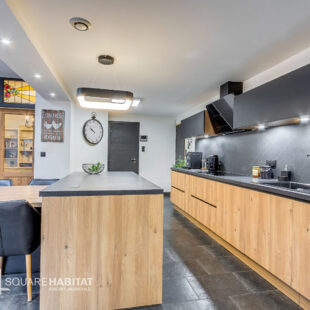 Maison Tourcoing 160M2 double entrée  idéal artisans et commerçants.