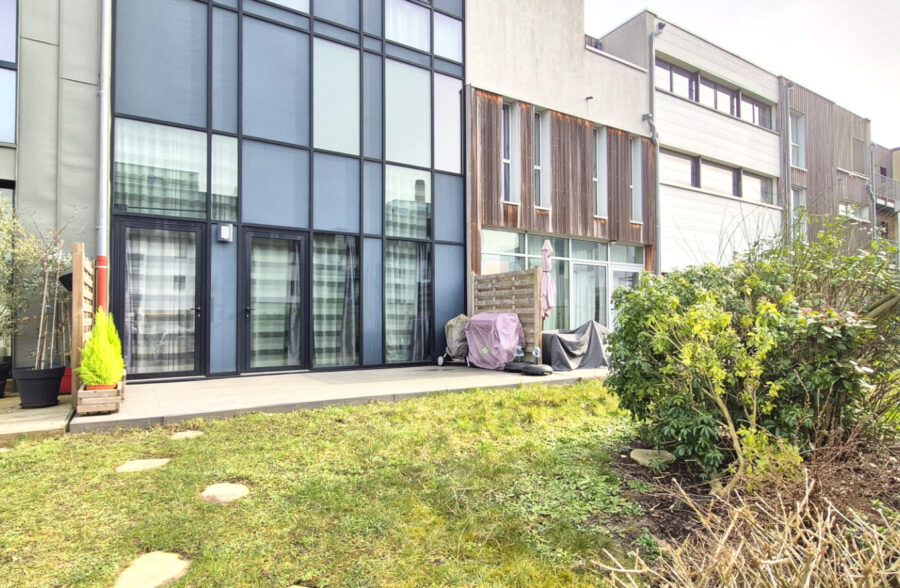 Maison Lille 7 pièce(s) 162 m2  Sous compromis 