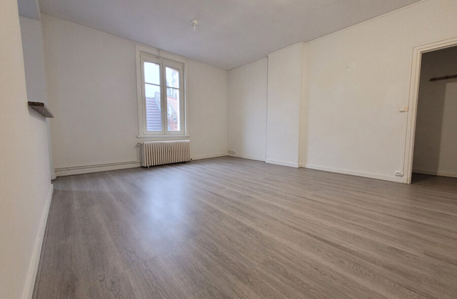 Appartement Saint Amand Les Eaux de type 3  Sous compromis 