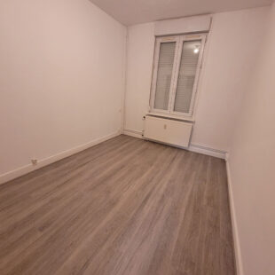 Appartement Saint Amand Les Eaux de type 3  Sous compromis 