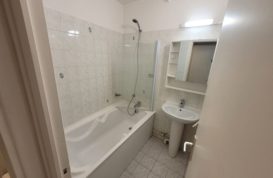 Appartement Saint Amand Les Eaux de type 3  Sous compromis 